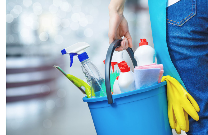 Środki do mycia i dezynfekcji w gabinetach i domach