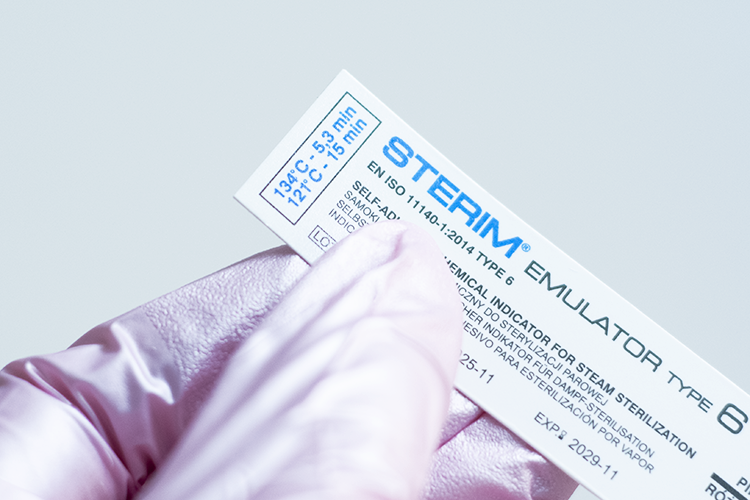 czas procesu na testach chemicznych do sterylizacji